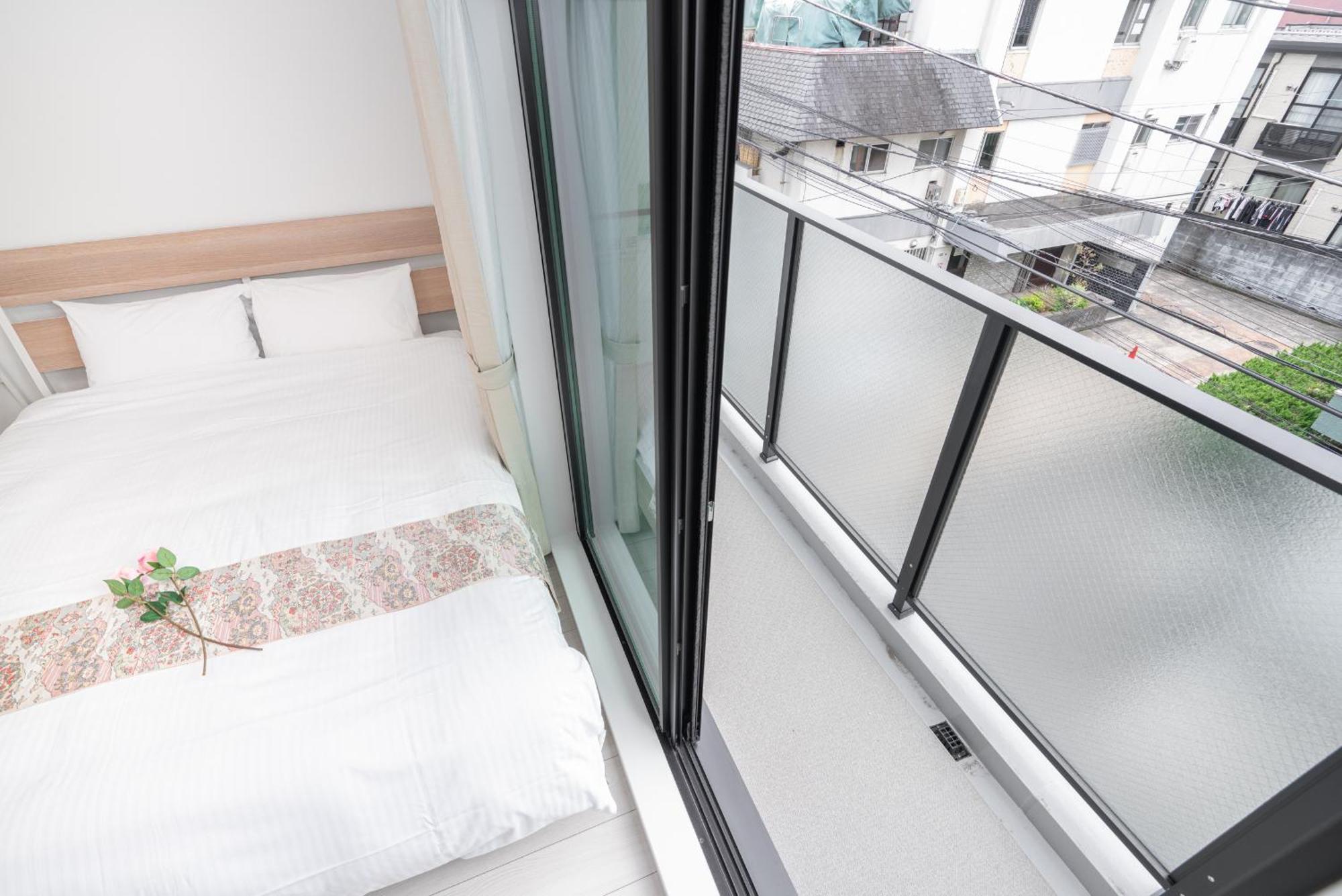 Real Okubo Apartment Hotel Токіо Екстер'єр фото