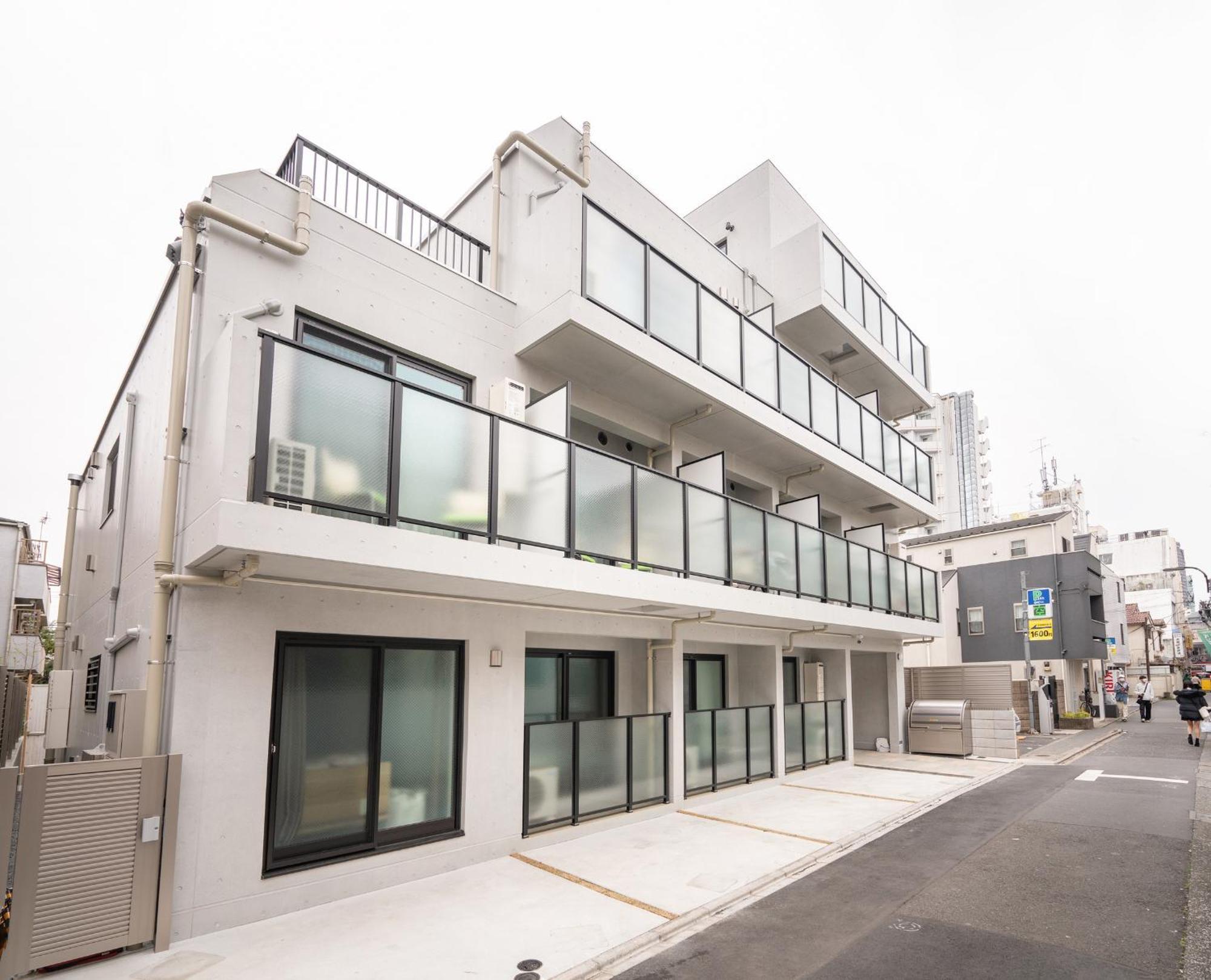Real Okubo Apartment Hotel Токіо Екстер'єр фото